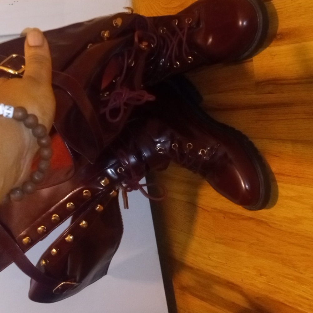 Lace up boots